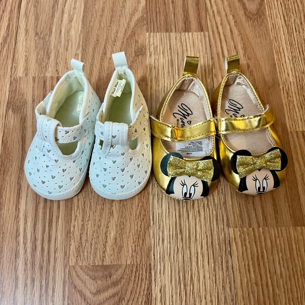 Colorful Baby Onesies and Outfits Set - Picture 9 of 9